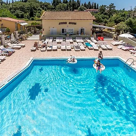 Aphrodite 3* Kávos